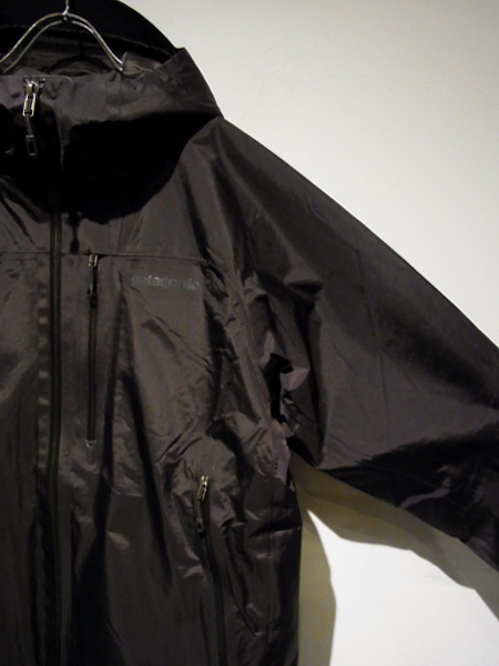 patagonia（パタゴニア） インサレーテッドトレントシェルジャケット