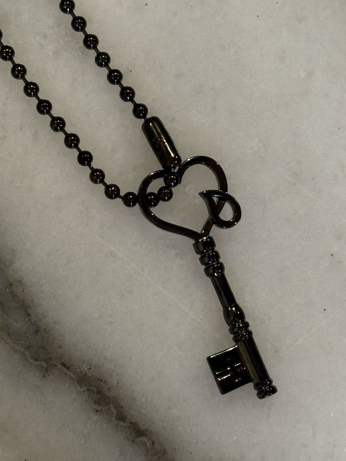 Number (N)ine Number (N)ine 2003 Crying Heart Key Necklace | Grailed