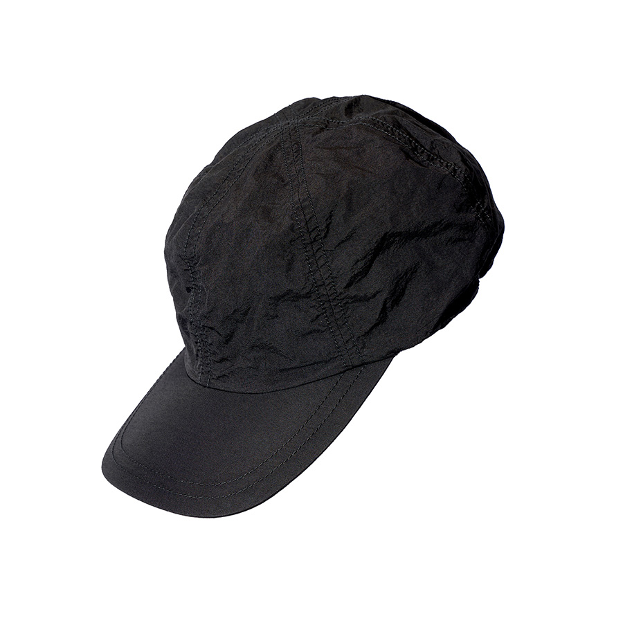 KIJIMA TAKAYUKIの美しい縫製とTEATORAの機能素材を融合し、TEATORA初