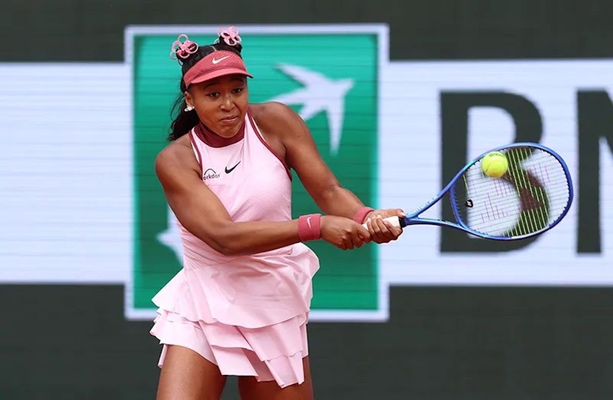 大坂なおみが「ナイキ」を着用 桜がテーマのセーラームーンスタイルに