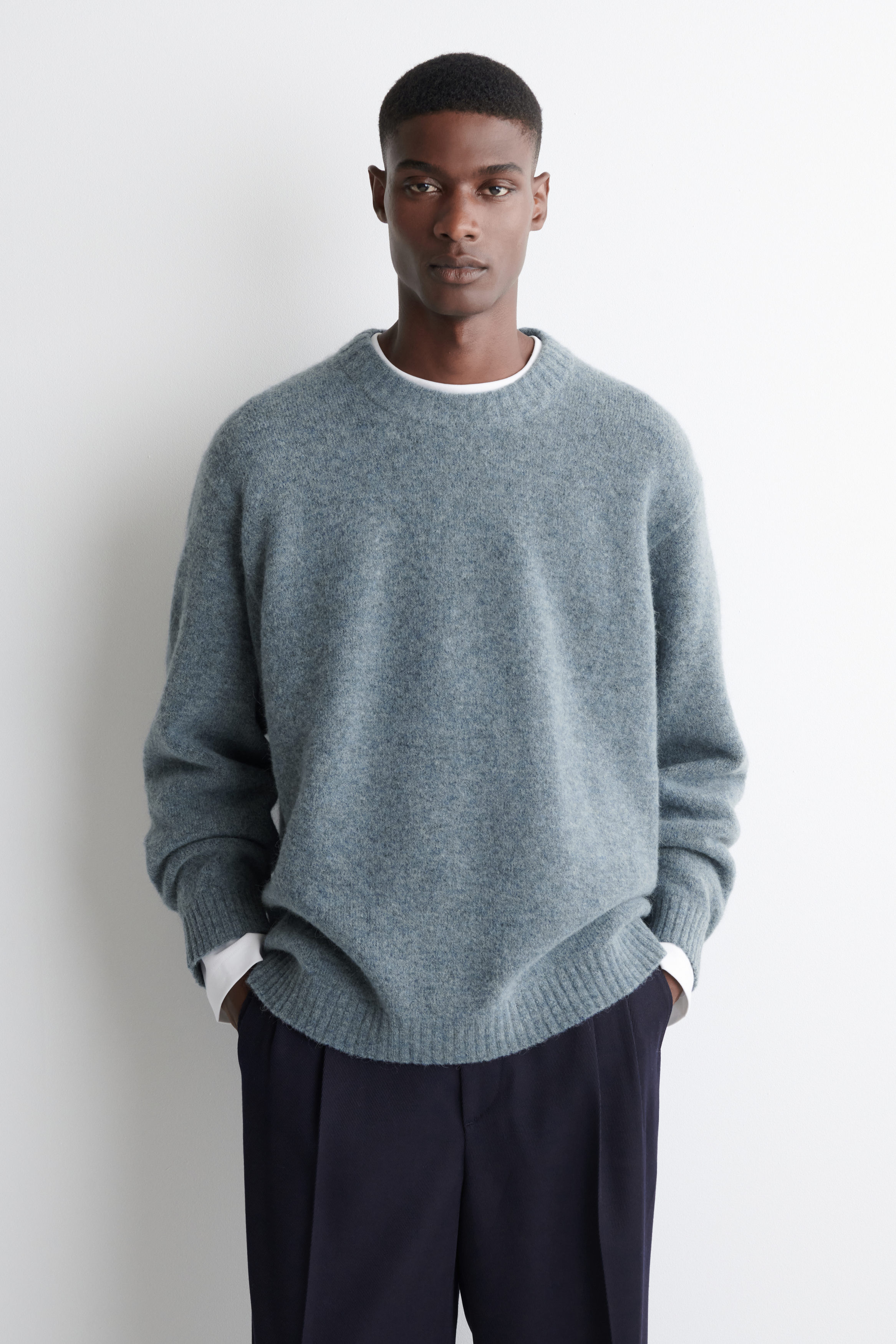 OVERSIZED ALPACA-BLEND CREW-NECK SWEATER - BLUE MÉLANGE | COS