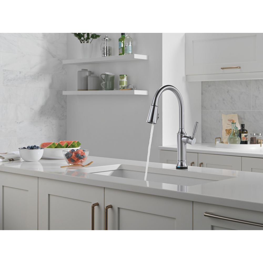 Touch2O Kitchen Faucet with Touchless Technology 9184TL-AR-PR-DST