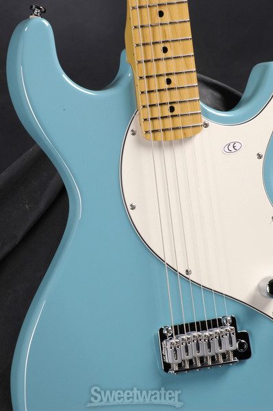 Line 6 Variax 600 - Vintage Blue | Sweetwater