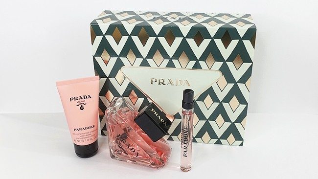 PRADA BEAUTY/プラダ ビューティの人気コスメは？ ギフトにもおすすめ