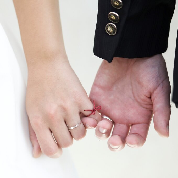 hazama 惹きずり込まれる運命のピンキーリング red hazama 惹きずり