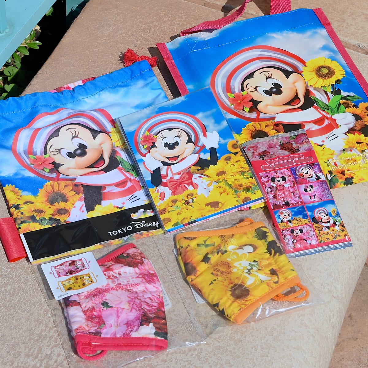 春夏コスチュームのミニーマウス！東京ディズニーランド「Imagining