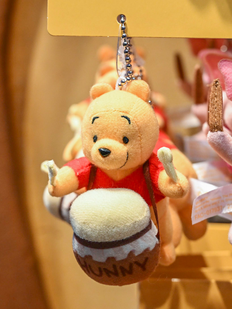 楽器を演奏するプーさん、ピグレット、イーヨー！東京ディズニーランド