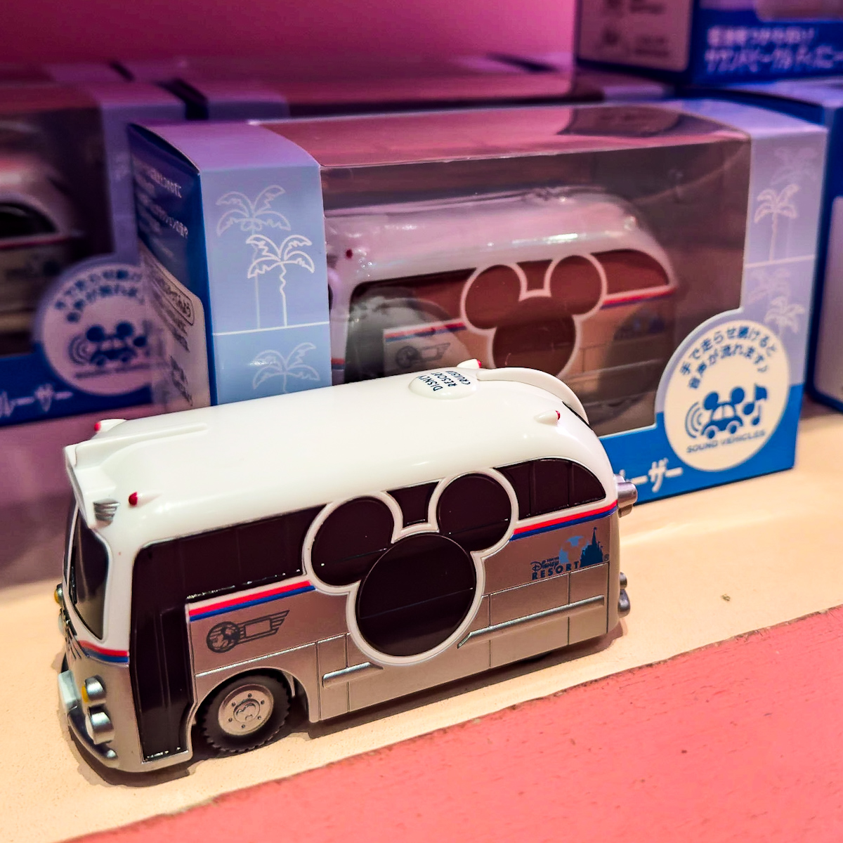 ディズニーリゾートライン、ディズニーリゾートクルーザー登場！東京