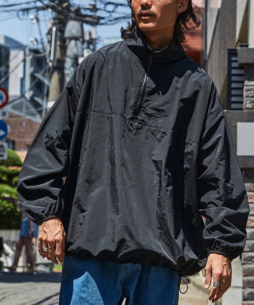 限定展開 ビッグシルエット ハーフジップ ナイロンプルオーバー/PO