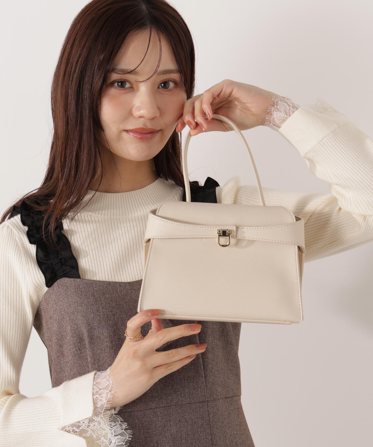 ゴールドモチーフワンハンドルトートバッグ | PROPORTION BODY