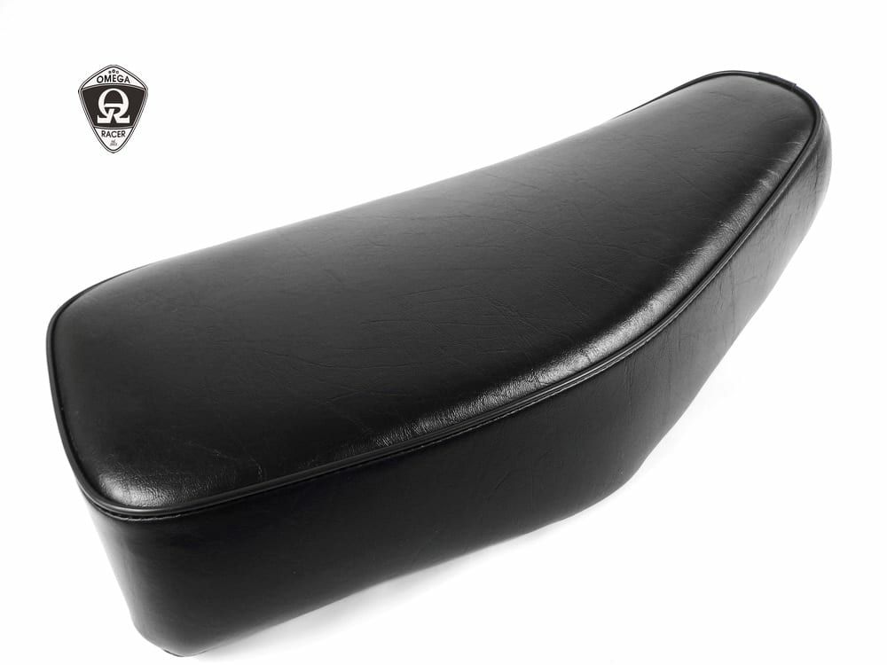 W400、W650、W800 ビンテージ スクランブラーシート 黒パイピング