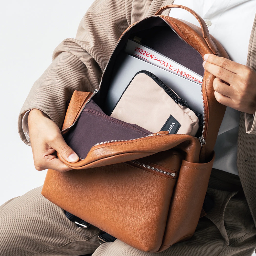 シュリンクレザー ダブルジッパー バックパック 牛本革リュック