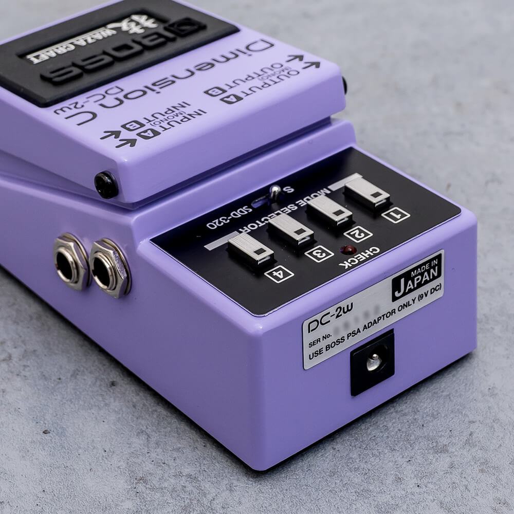 BOSS DC-2w ギターエフェクター 紫 BOSS DC-2W Dimension C Waza Craft