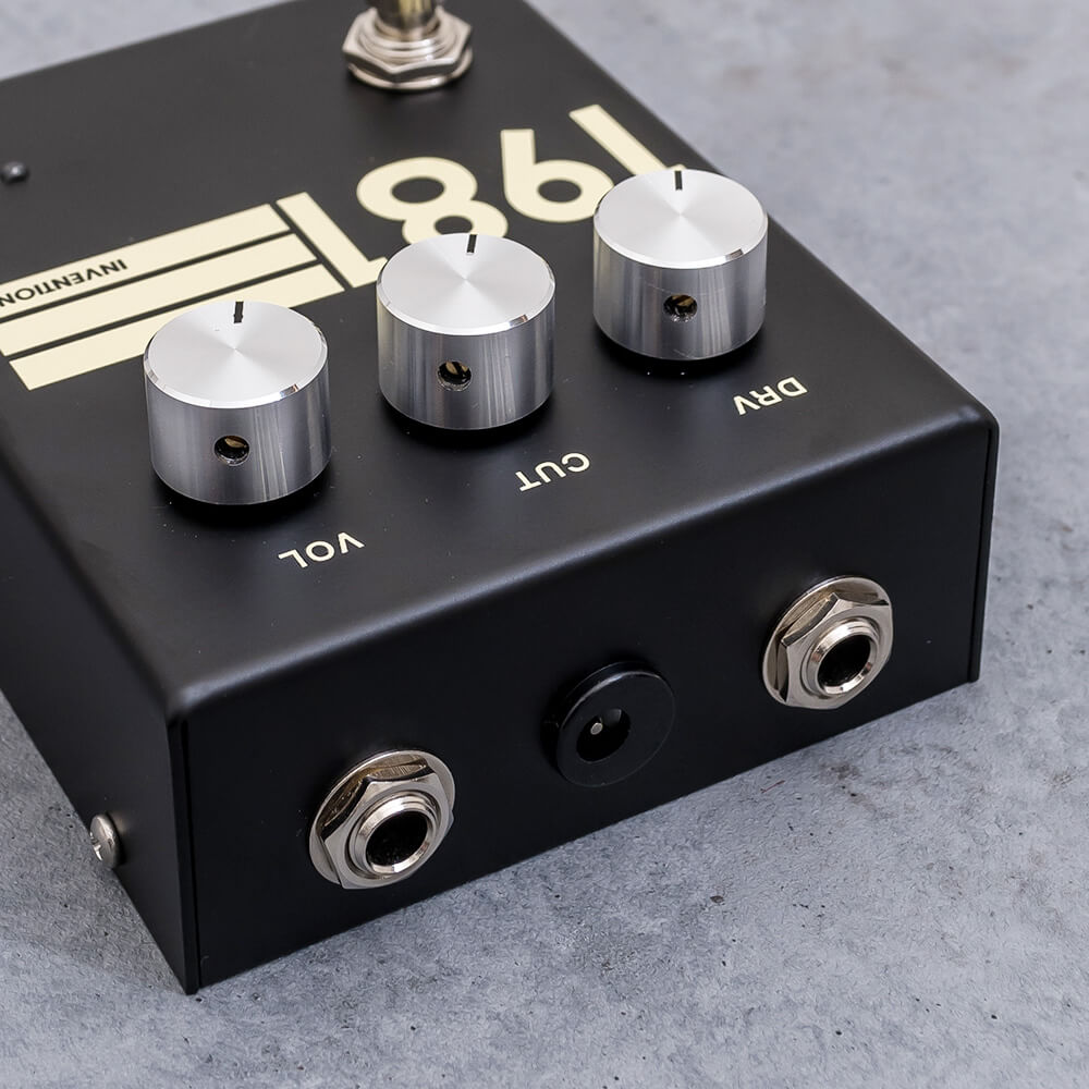 1981 Inventions DRV (Black/Cream)｜ミュージックランドKEY