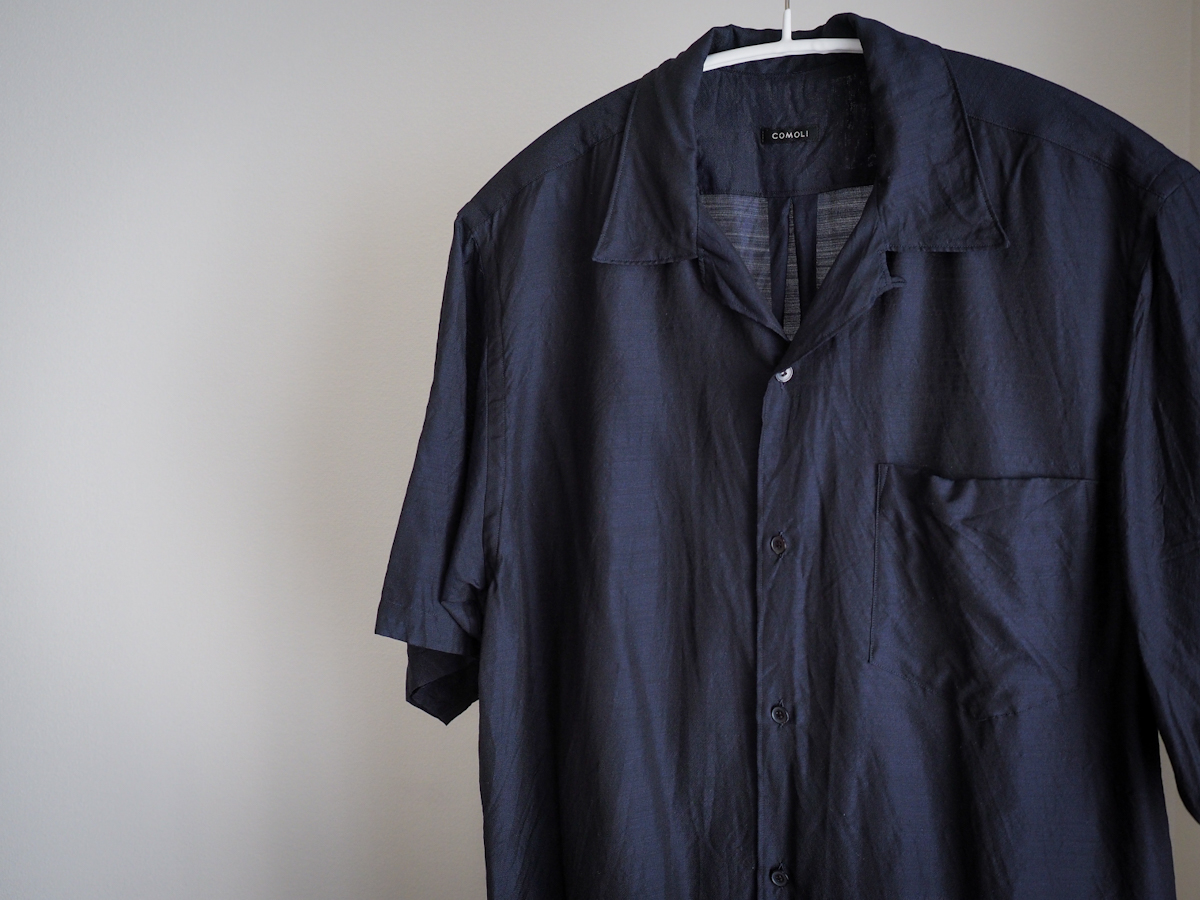 COMOLI ウールシルクシャツ 購入レビュー【2022SS】 | めもぶろ