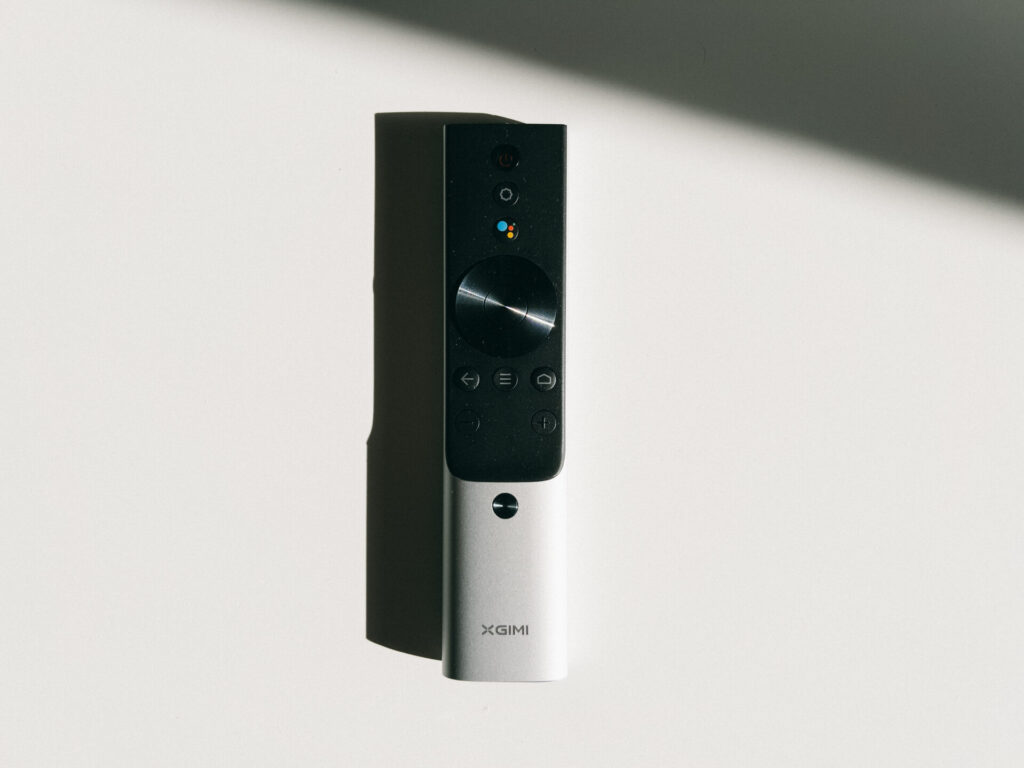 XGIMI Horizonレビュー｜天吊可能でFire TV StickでNetflix可 | ナニガシ