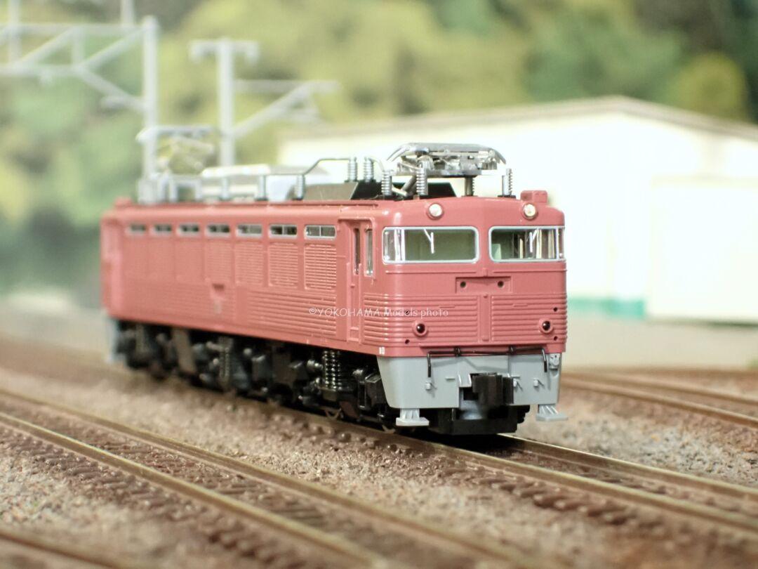 ED75 700番台 オリエントサルーン色を弄る。その1 TOMIX 9150