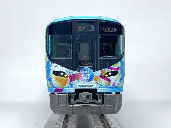 323系クモハ322形（JR WEST Parade Train）が入線しました。 TOMIX