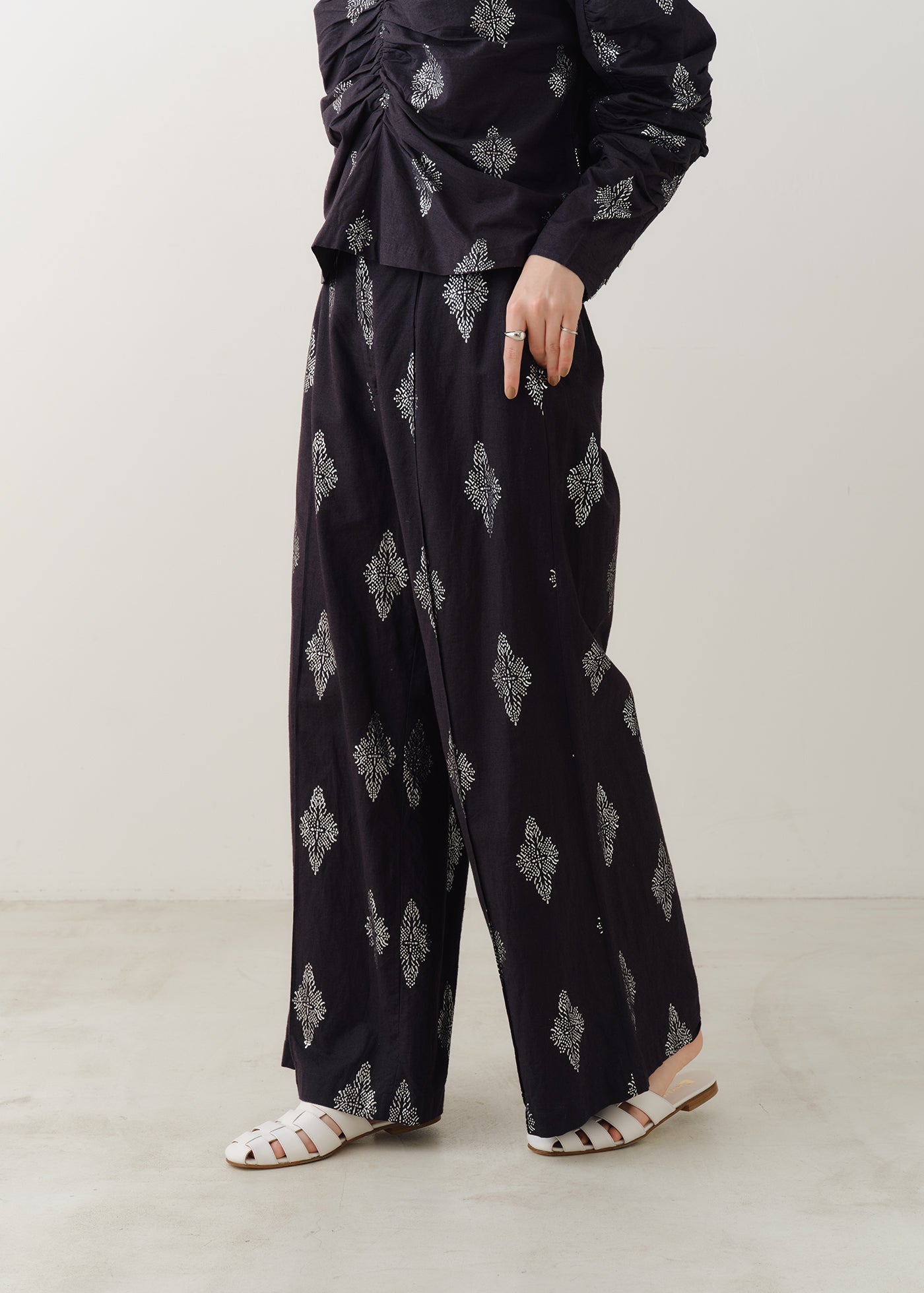 Cotton Linen Foil Print Pants | Pasand by ne Quittez pas | パサン