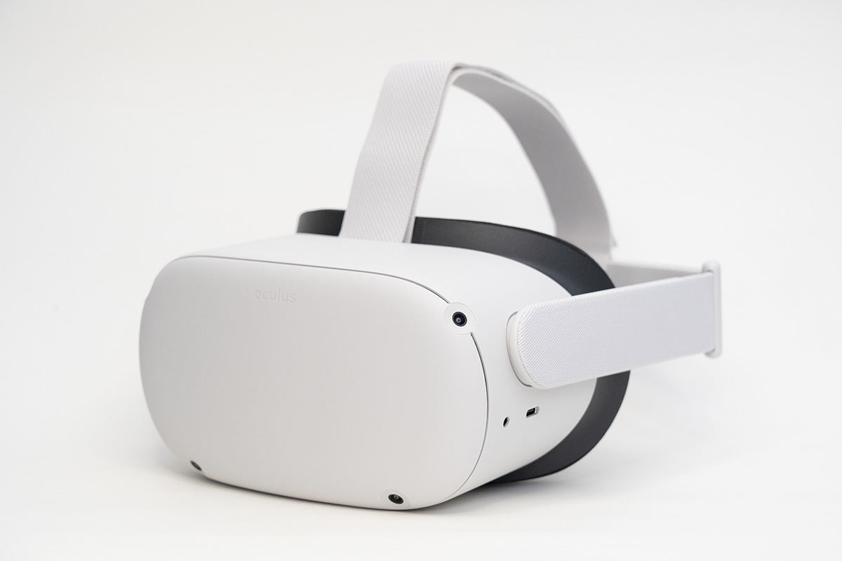 33,800円からの「Oculus Quest 2」登場、さっそく実機に触ってみた