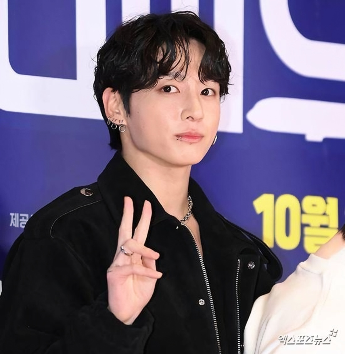 BTS' Jung Kook proves unmatched star power as cooking livestream