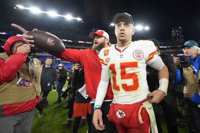 カンザスシティ・チーフスのパトリック・マホームズ | NFL JAPAN.COM
