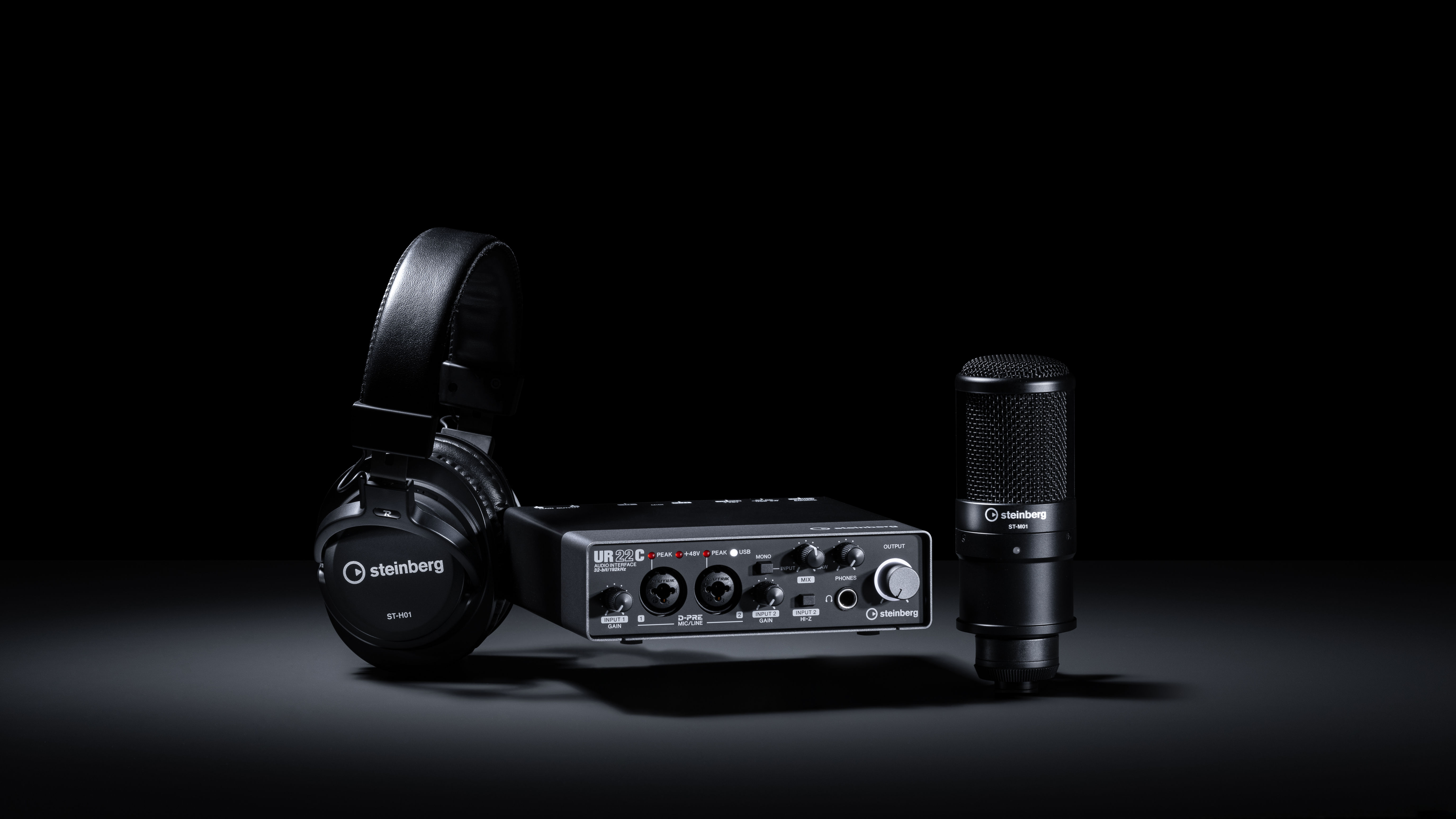 UR-C シリーズ - USB 3.0 オーディオインターフェース | Steinberg