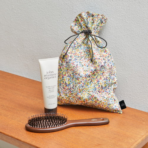 ジョンマスターオーガニック春限定ギフトはリバティプリントの巾着