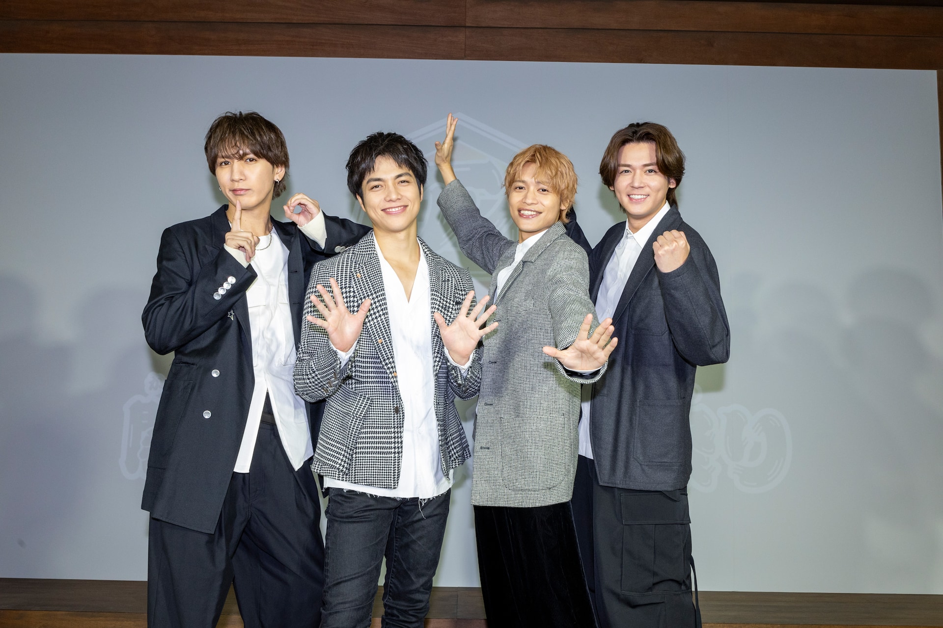 取材会に出席した藤井流星、重岡大毅、中間淳太、小瀧望。 [画像