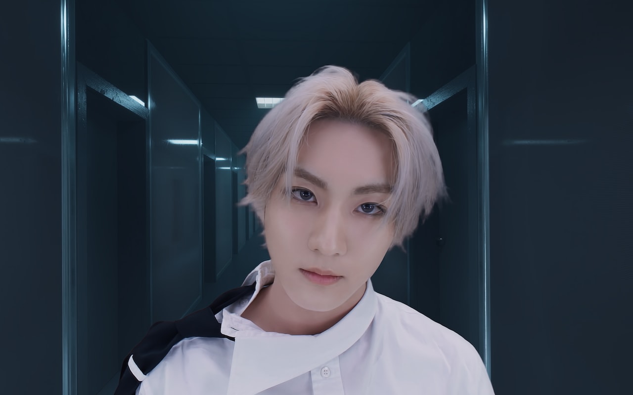 JUNGWON。「ENHYPEN VR CONCERT : IMMERSION」イントロ映像より