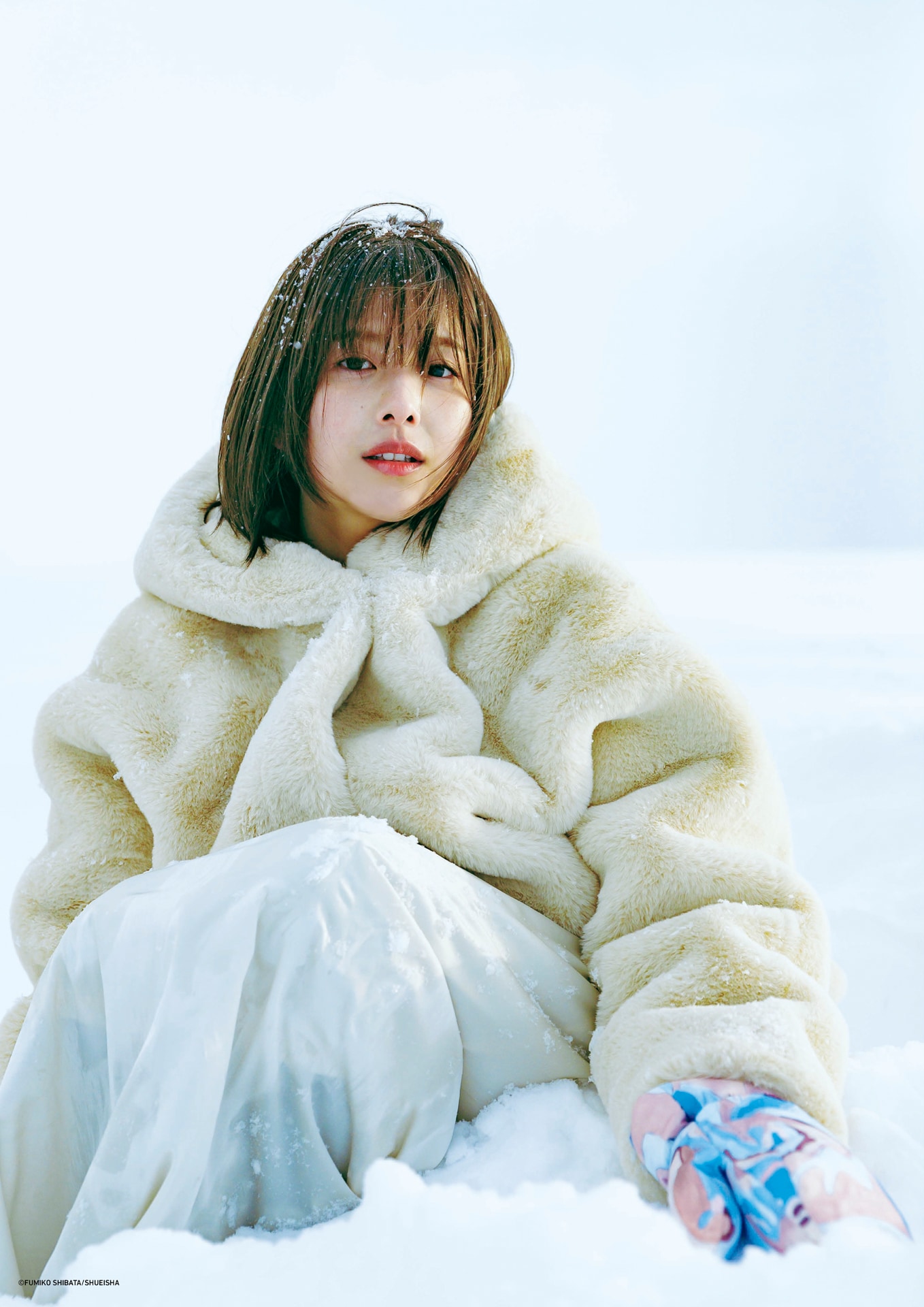 渡邉理佐「抱きしめたくなる瞬間」特典ポスターDパターン [画像