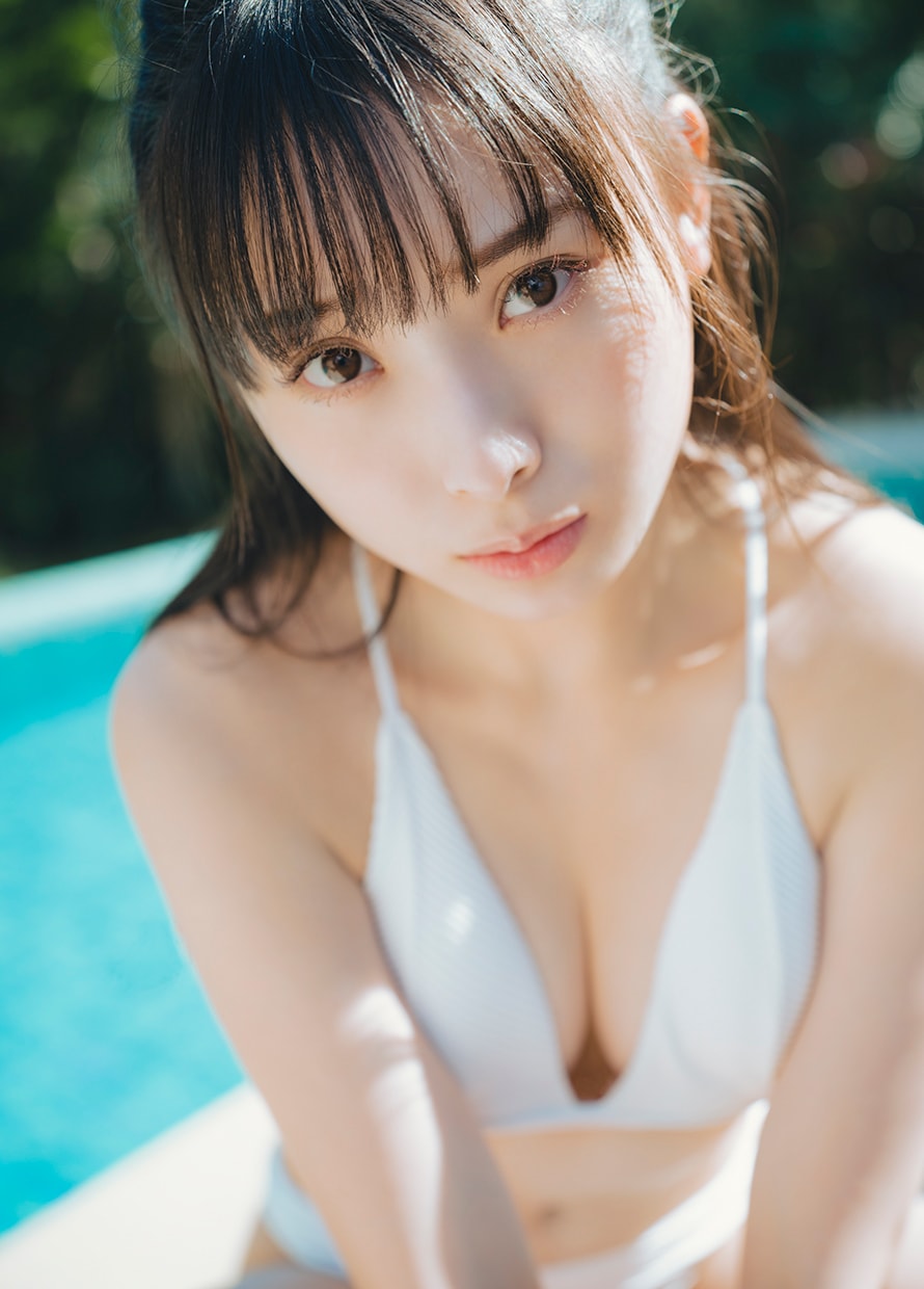 NMB48梅山恋和「初めて」がテーマの1st写真集発売、水着カットを初披露