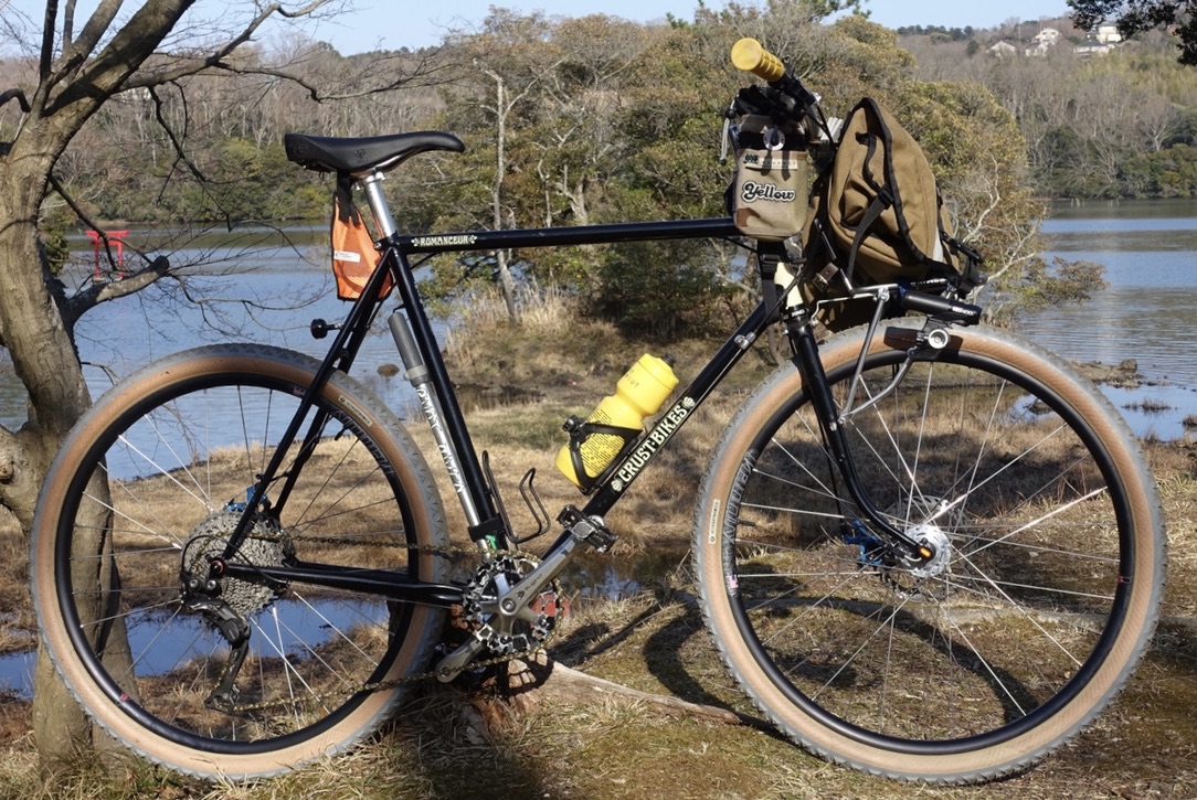 ULTRA ROMANCE と CRUST BIKES “Romanceur” | OFFICE IZU TOKYO