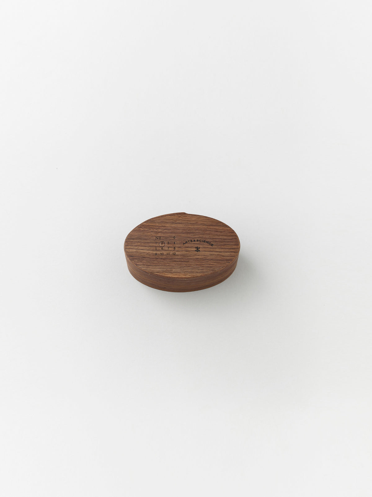 Oval box #2 – ARTS&SCIENCE ONLINE SELLER