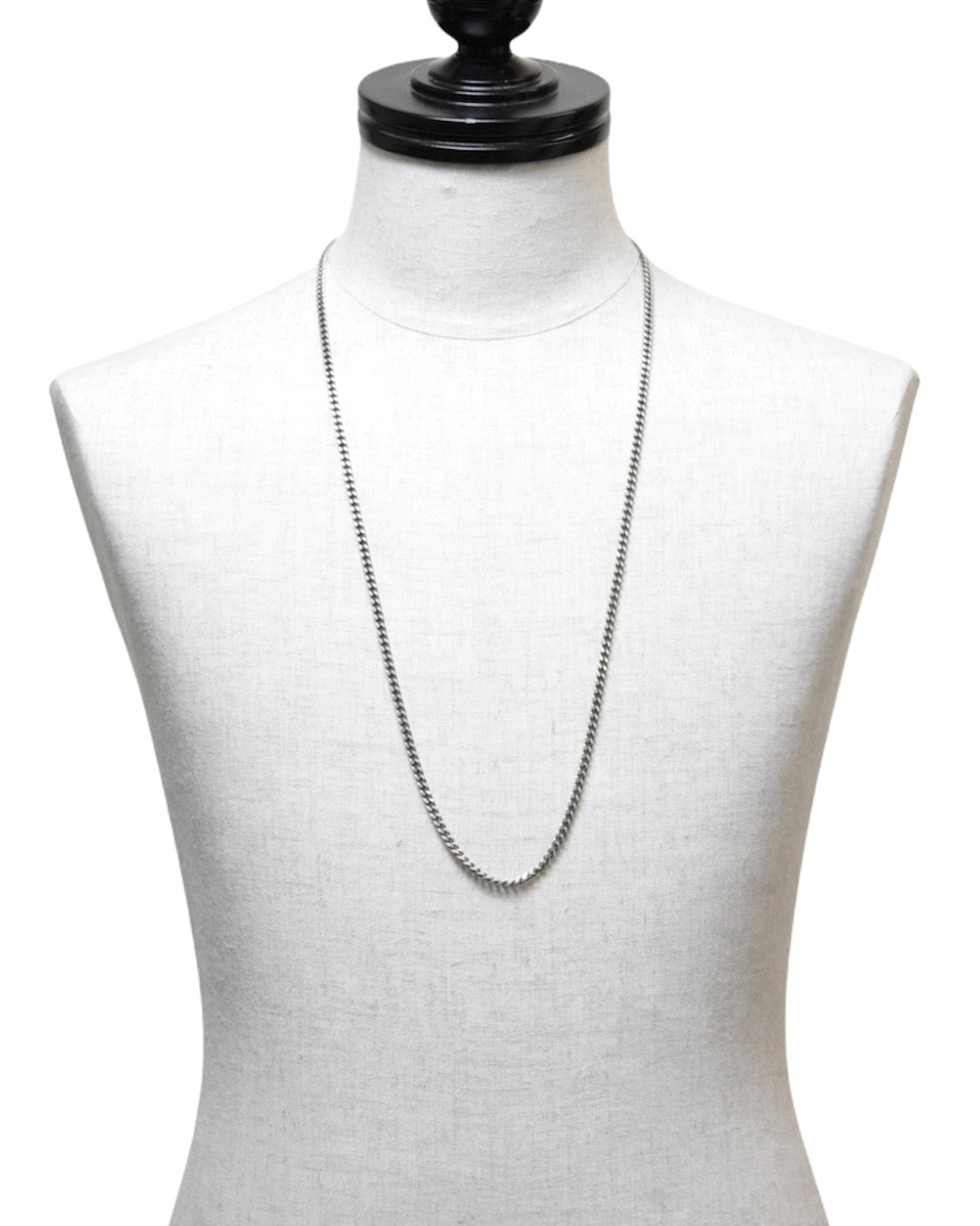 CURB CHAIN LONG NECKLACE