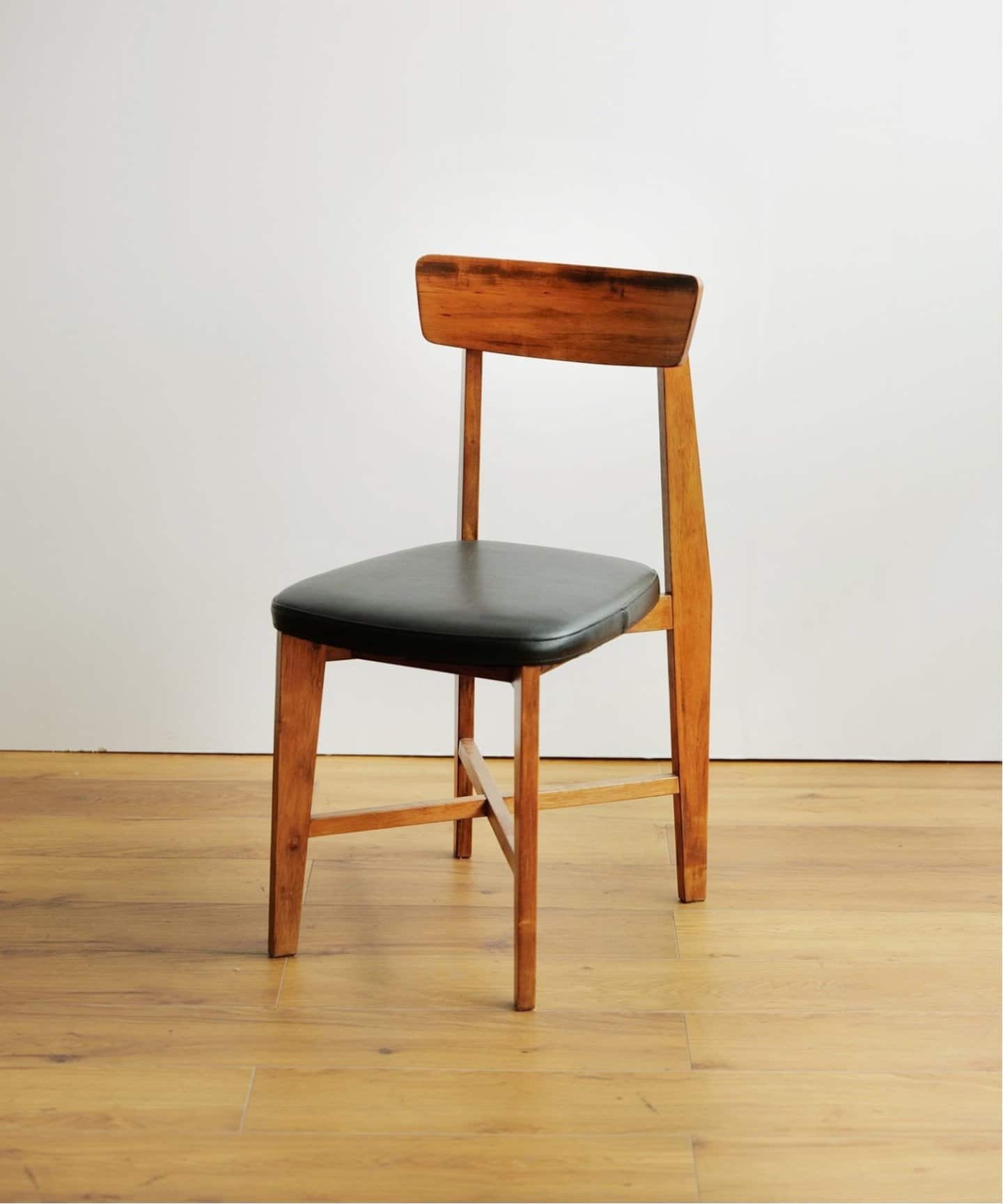送料お得な低価格/完成品】CHINON CHAIR VL シノンチェア 704