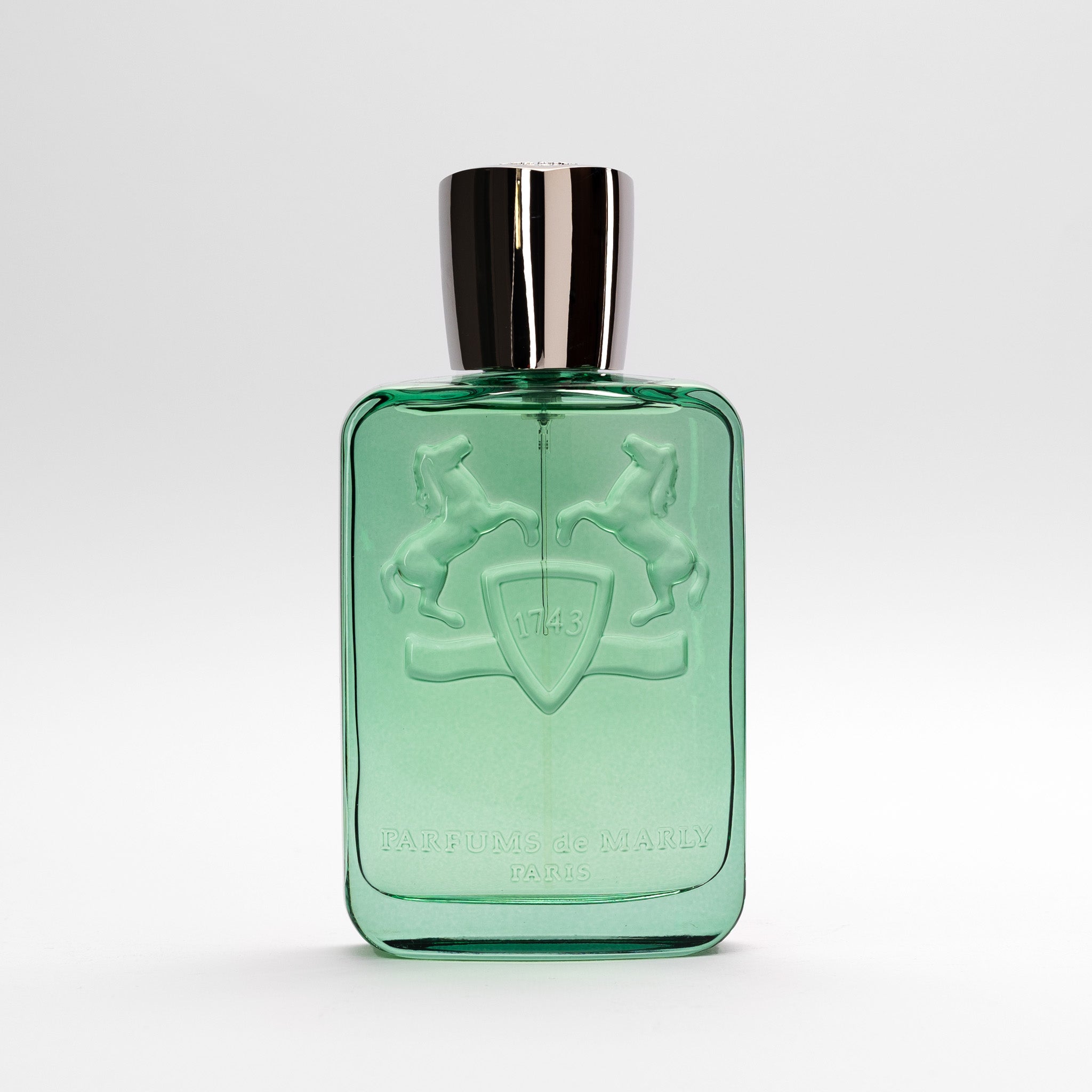 Greenley – OTRO perfume concept