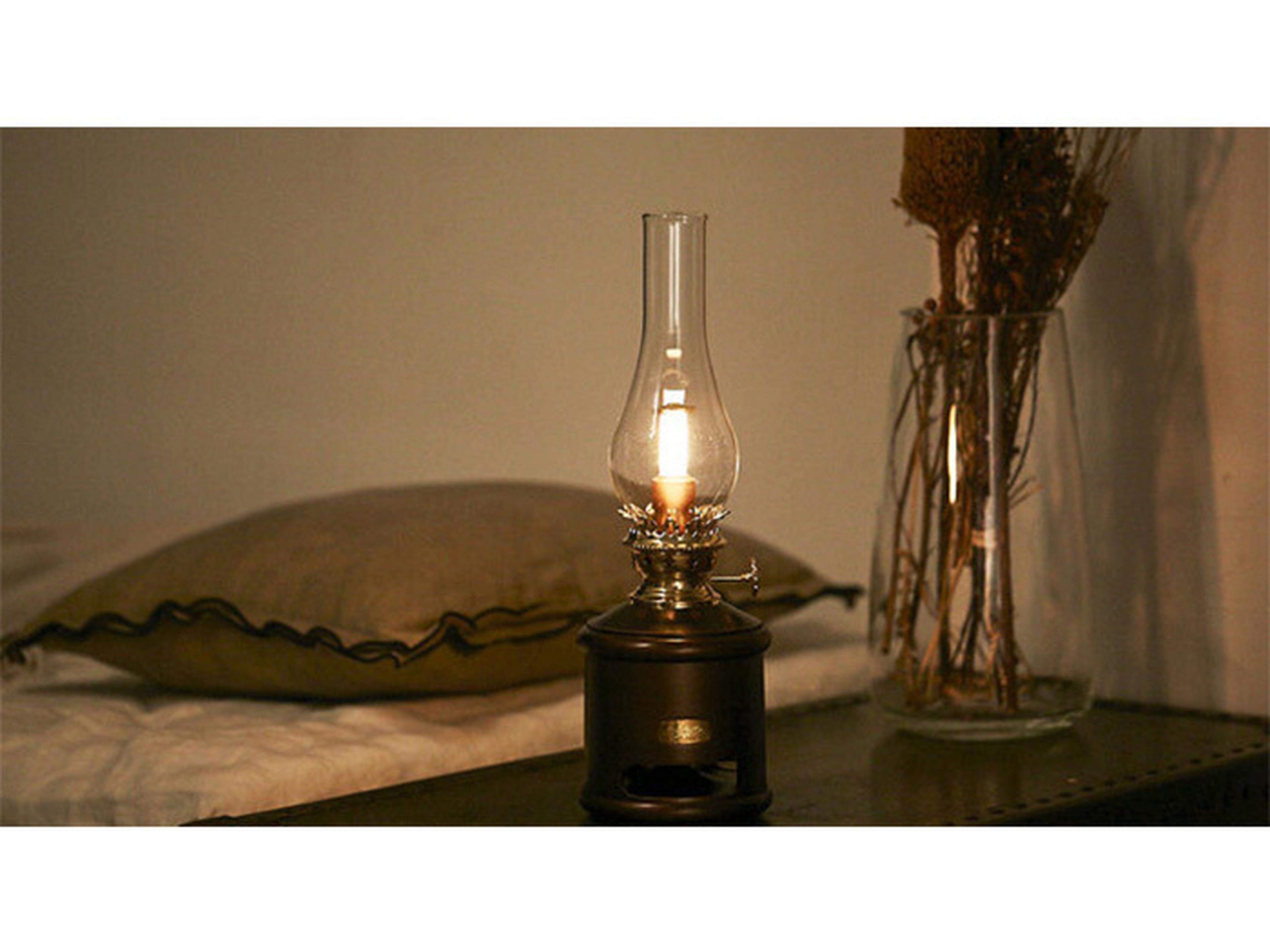 アラジンの「ランタンスピーカー」が大反響！100周年記念モデルが登場