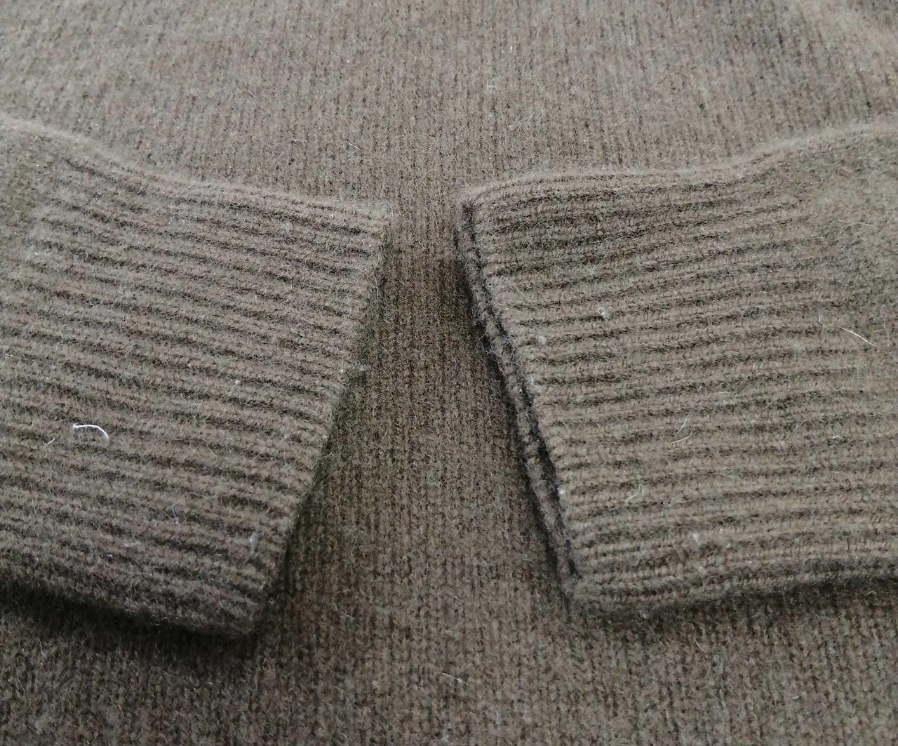 マーガレットハウエル(MARGARET HOWELL)|19AWカシミヤ混タートルネック