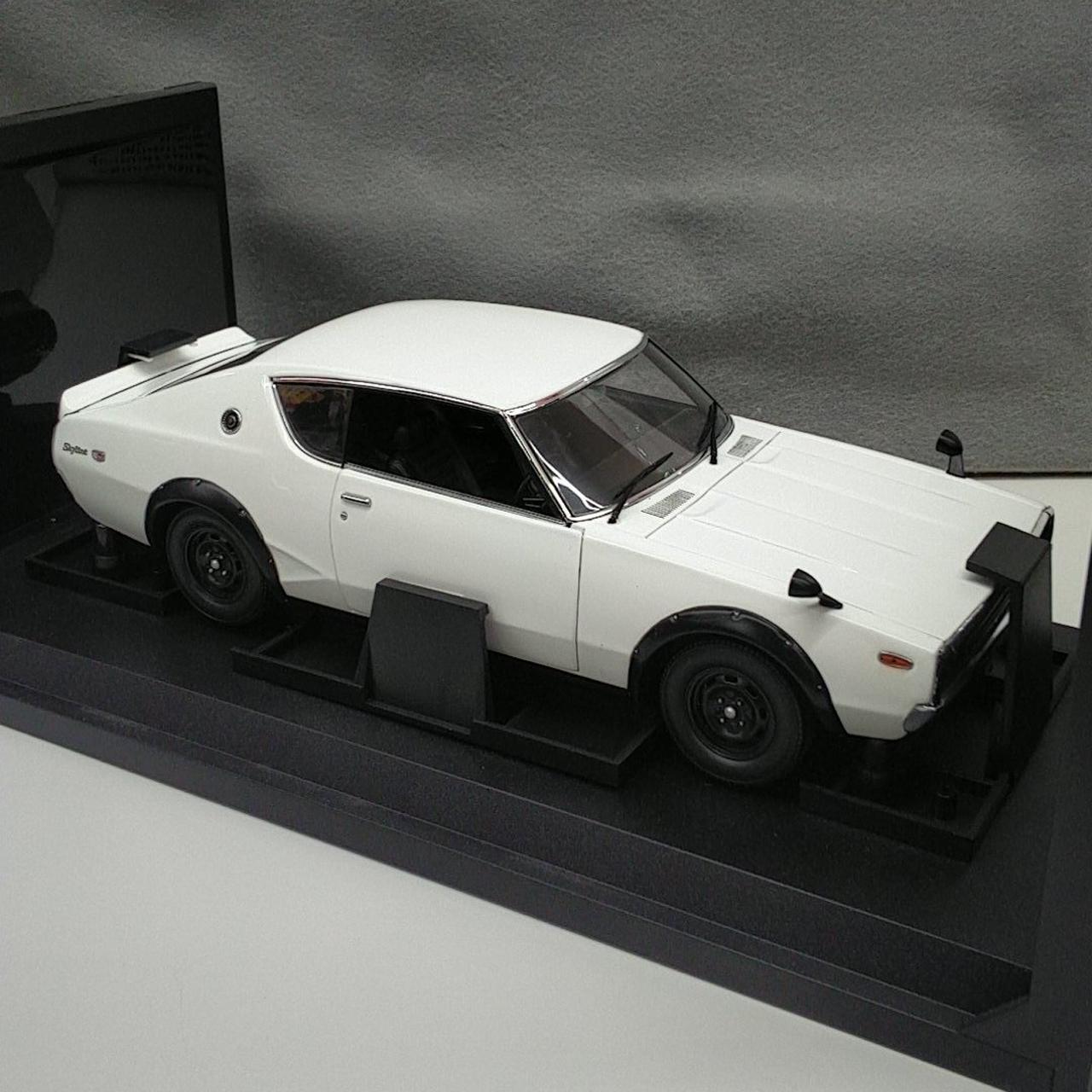 京商|1/18 GT-R|【ハードオフ公式通販】オフモール|1080010000032550