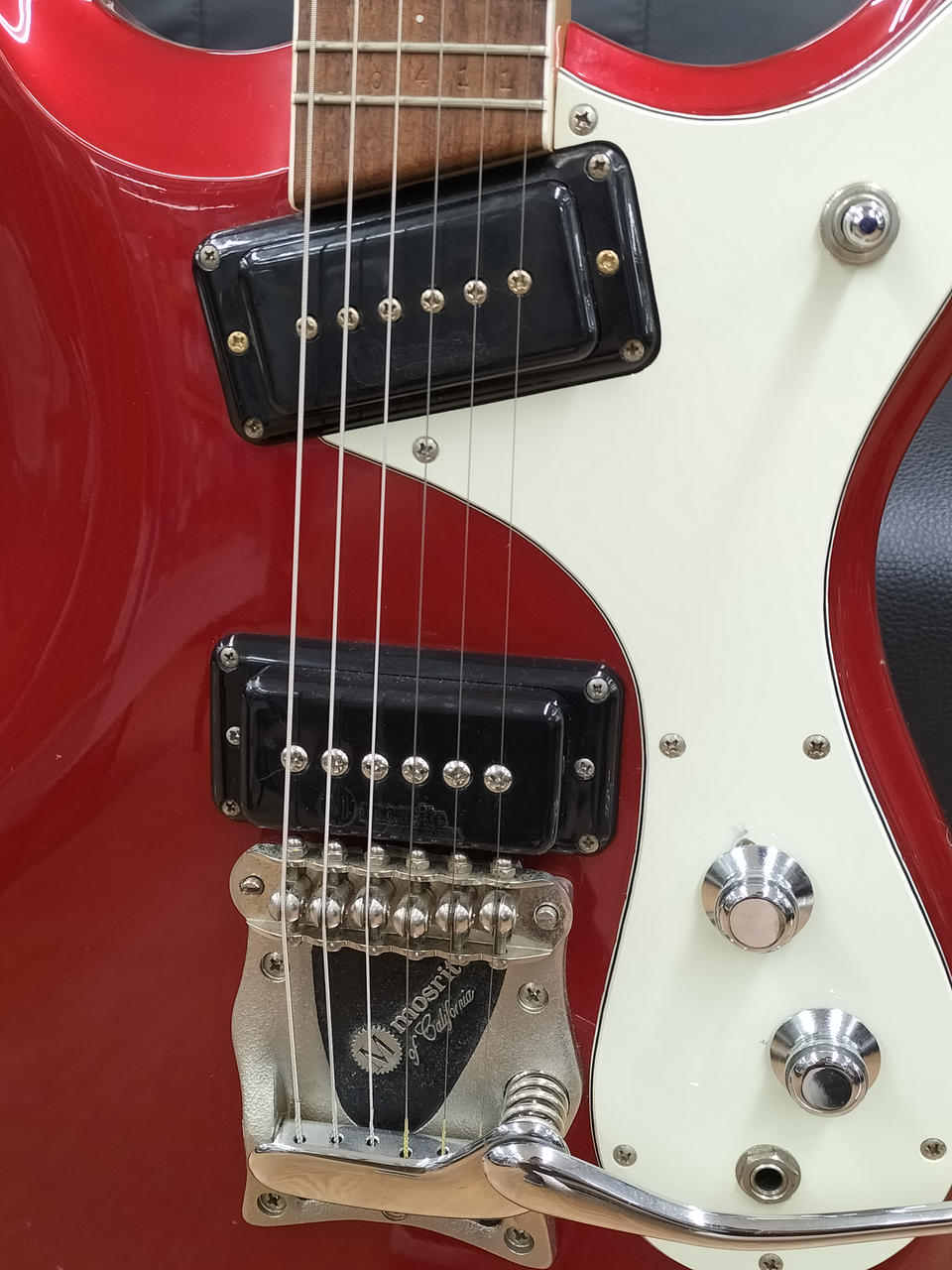 MOSRITE(黒雲)|Super Excellent'65|【ハードオフ公式通販】オフモール