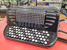 アコーディオン ソフトケース付属|【ハードオフ公式通販】オフモール