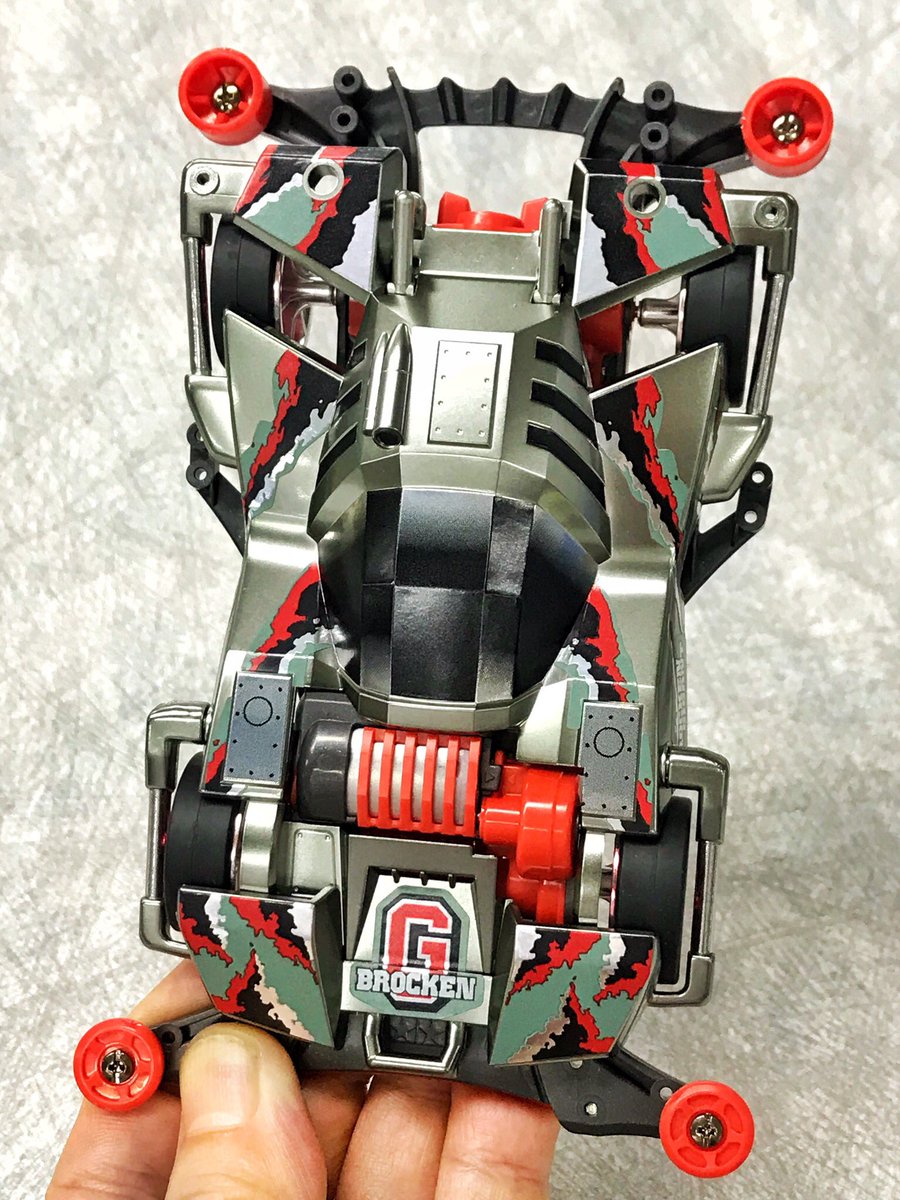 2018年12月に登場したブロッケンギガント ブラックメタリックVer. です
