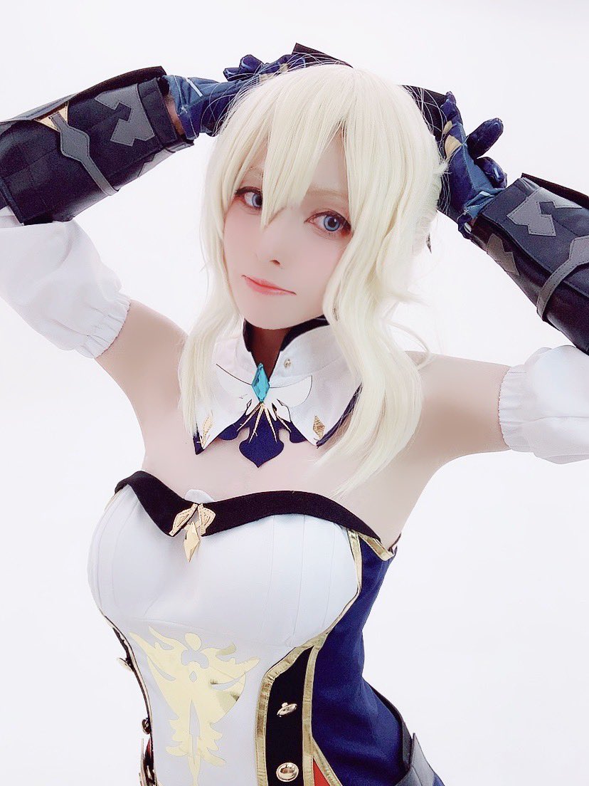 コスプレ】 ※マントなし ※見る人によっては微妙に肌色多めかも 原神