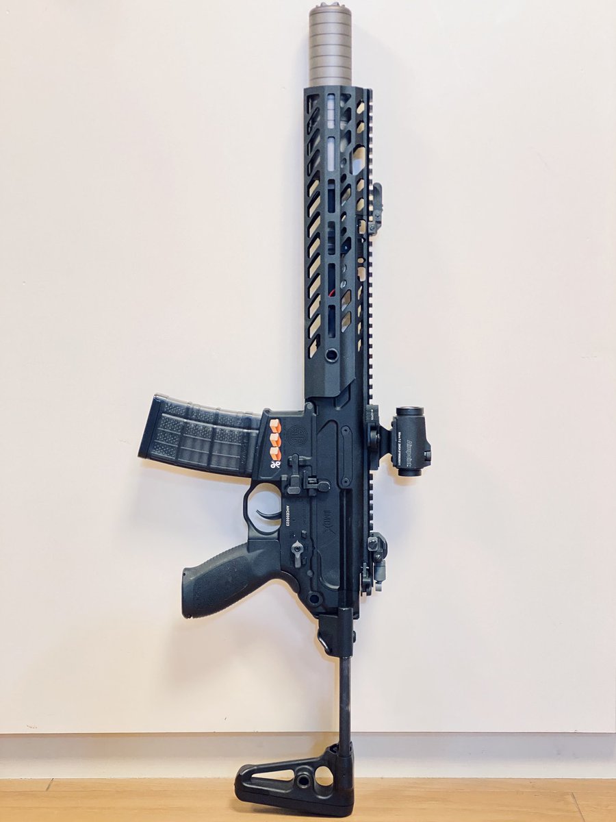 さて、Airsoft ArtisanからSIG MCX用ハンドガードと300BLKOUT用