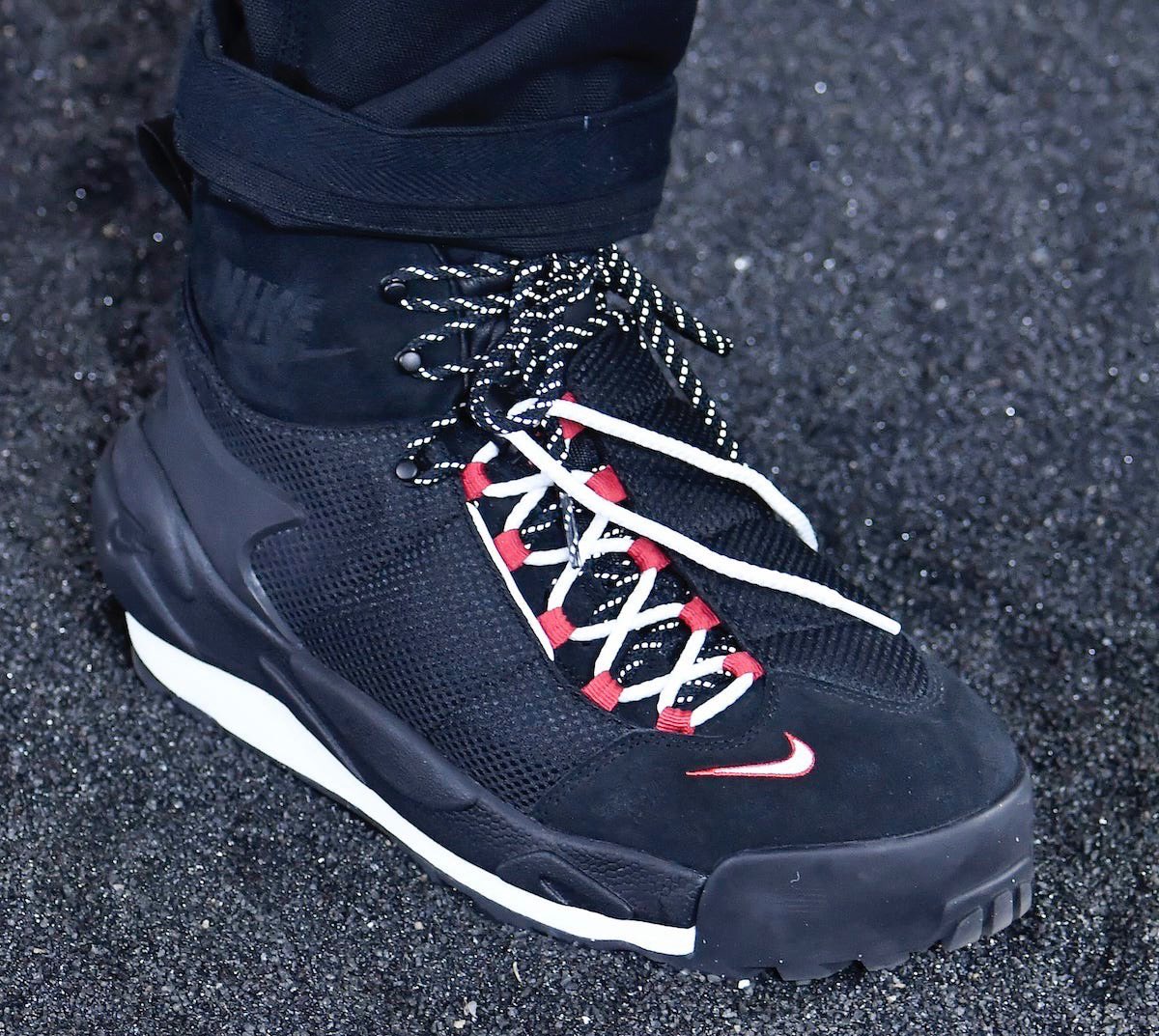 sacai × Nike『Magmascape SP』が2023年秋冬に発売予定。Air Footscape