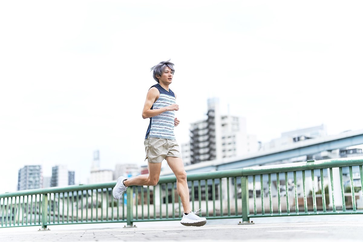僕がいつもランニングの際に愛用し、モデルもさせていただいている