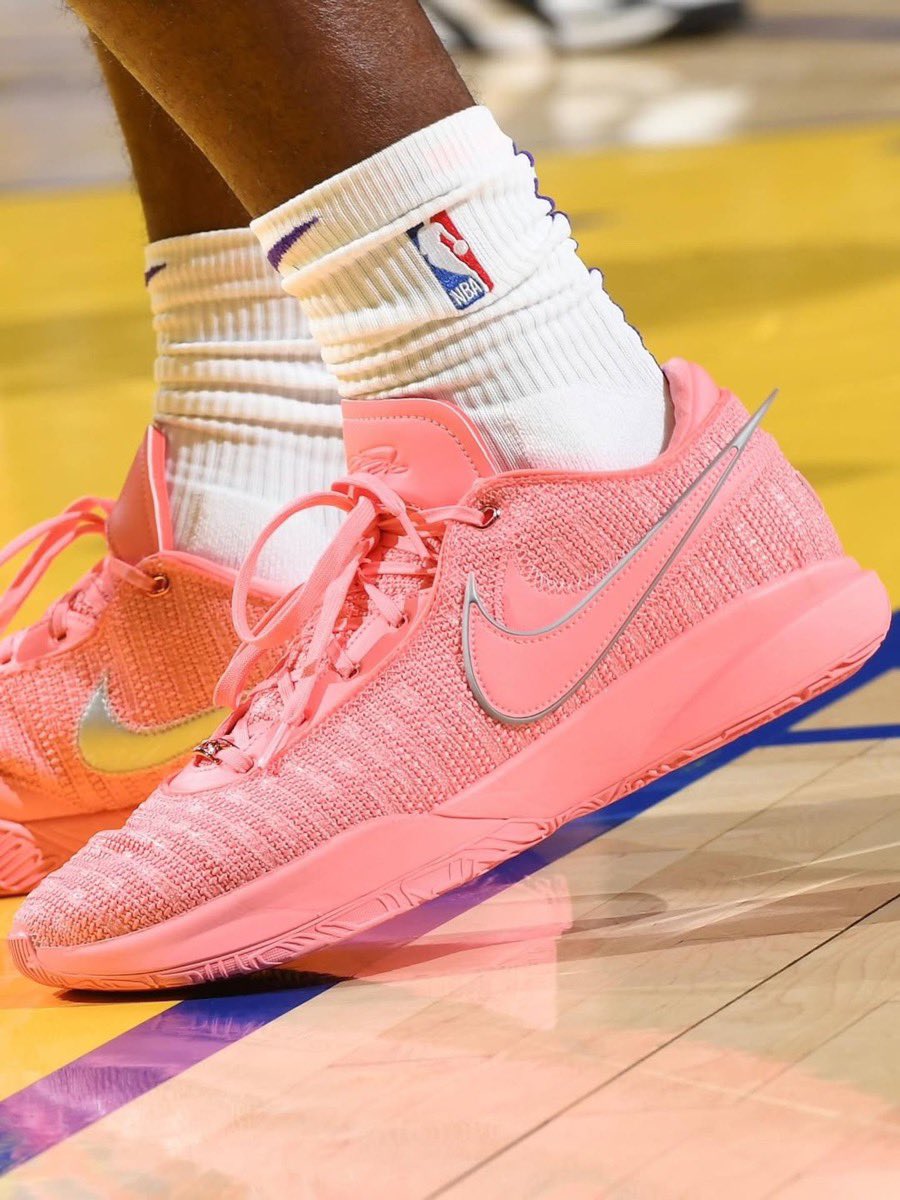 Nike LeBron 20 “Pink Diamond”が現地時間8月1日より発売予定。2022年