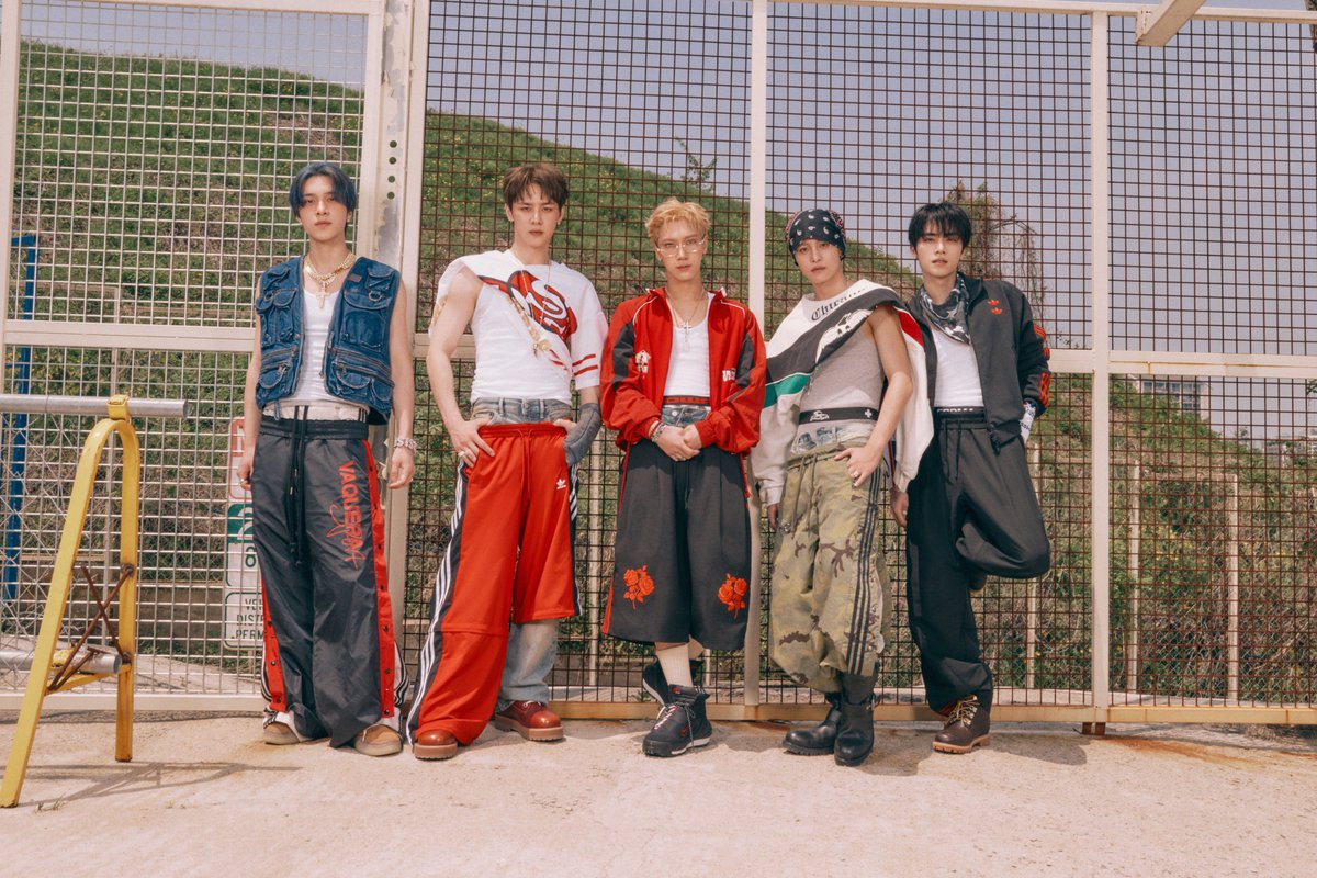 WayV 'BIG BANDS' IMAGE TEASER 1-2 WayV The 7th Mini Album 【BIG