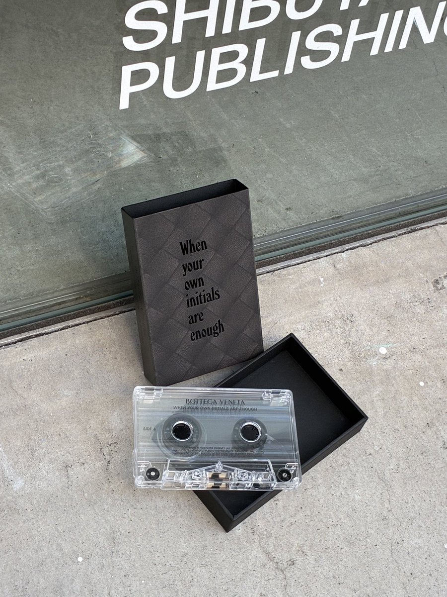 ボッテガ・ヴェネタ〉 カセットテープ配布について ボッテガ・ヴェネタ